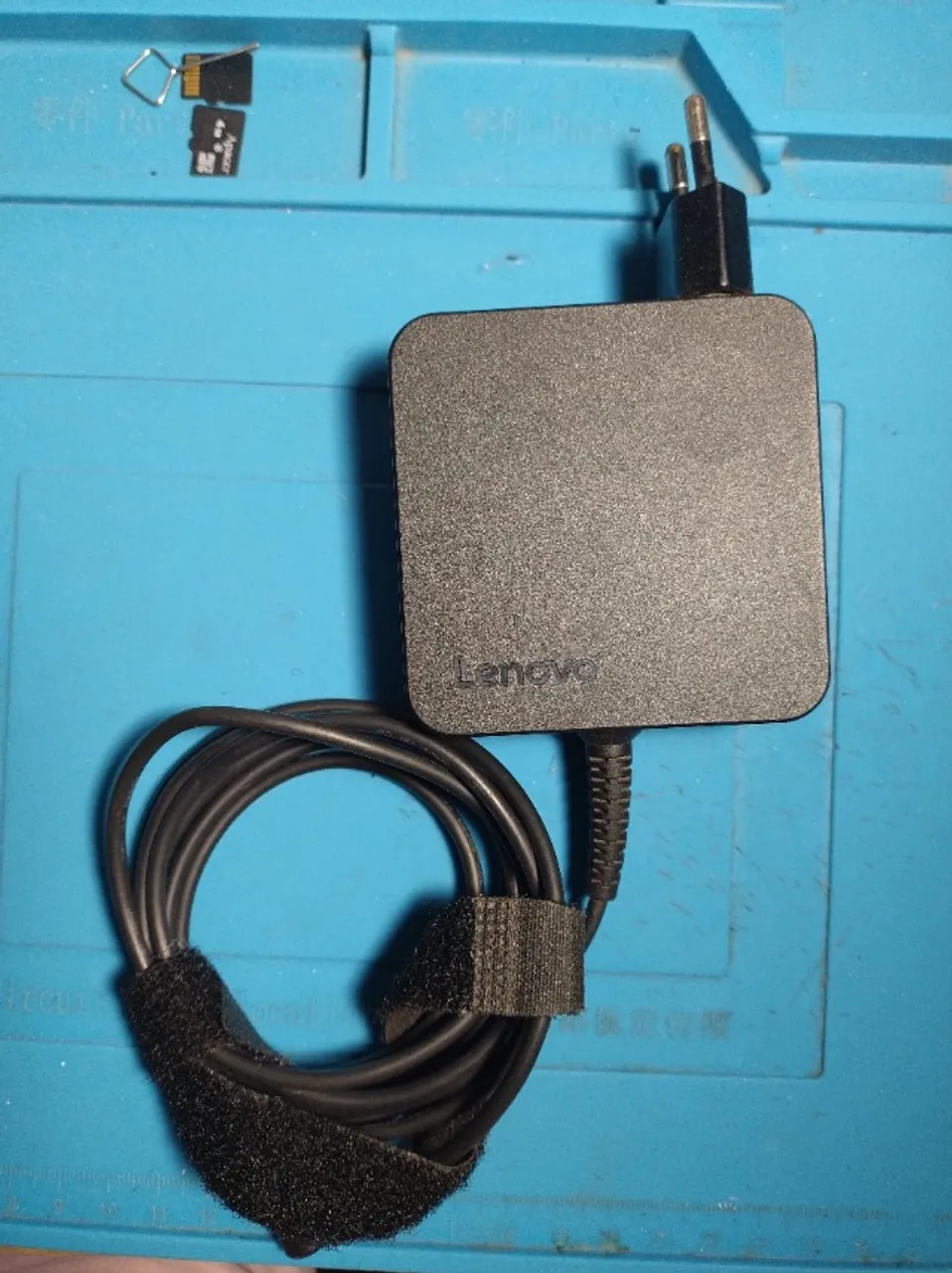 Carregador Notebook Lenovo Usado Em Bom Estado