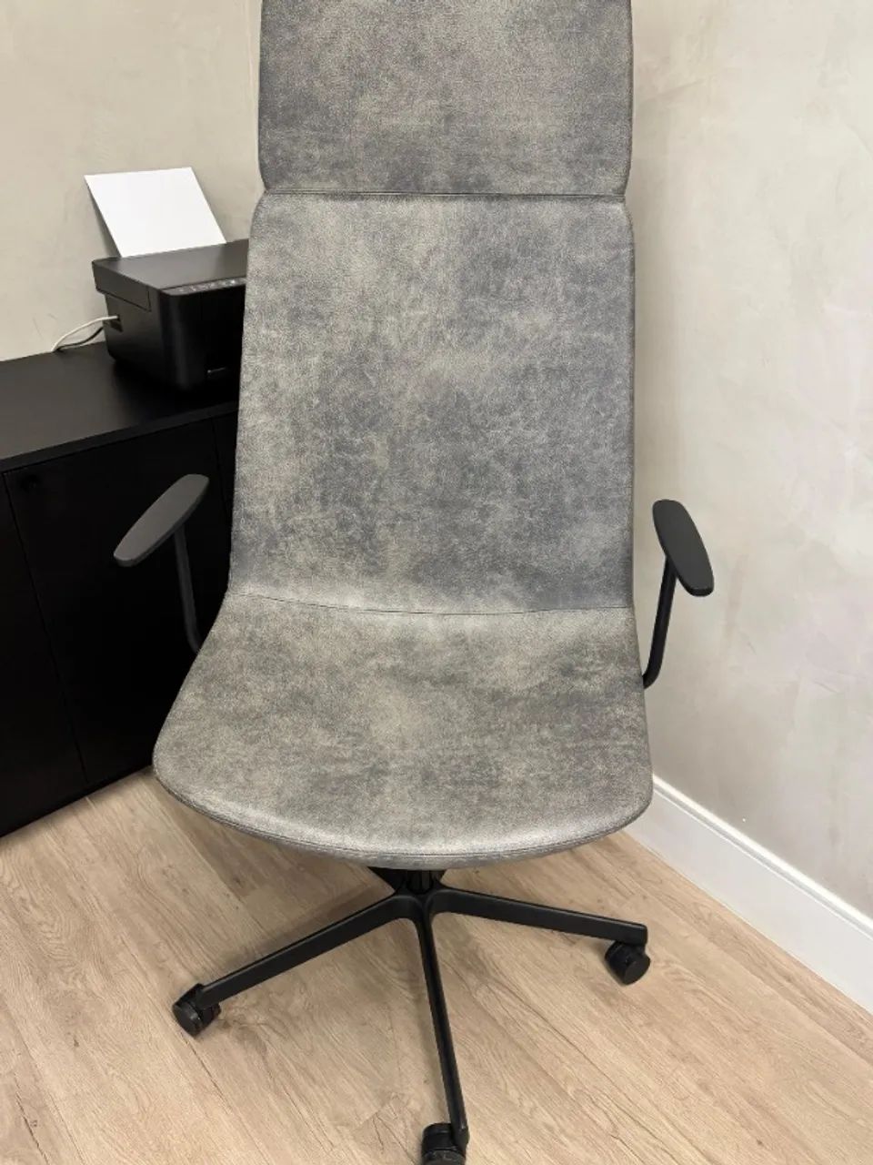 Poltrona alta com apoio e braço Cadeiras de Escritório e Gamer