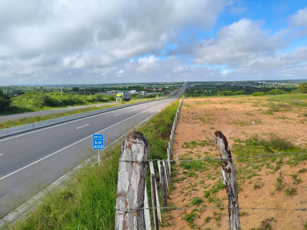 148; tarefas há margem da BR 116 há 20 km de Feira de Santana  - Foto 11
