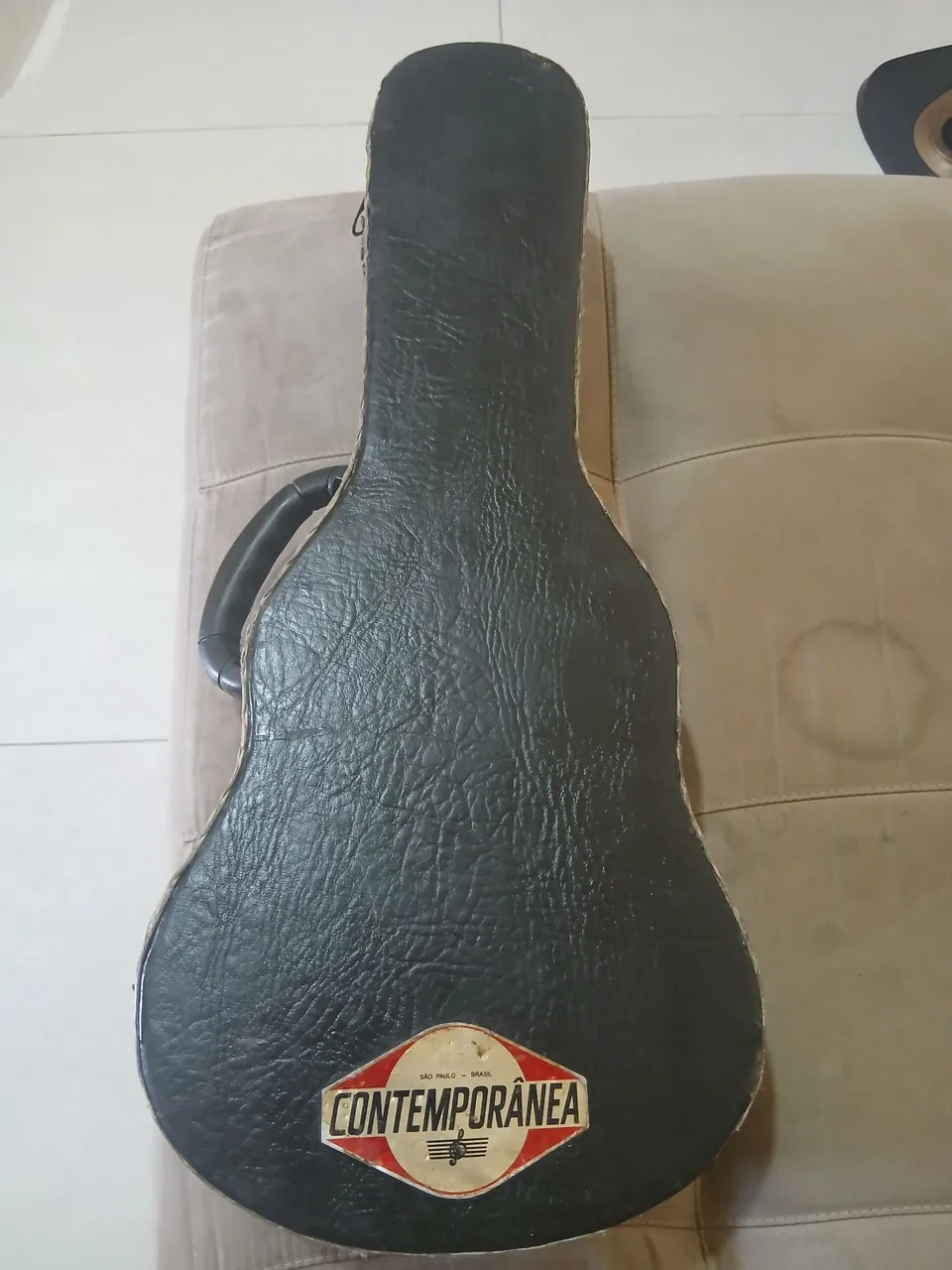 Case / cavaquinho
