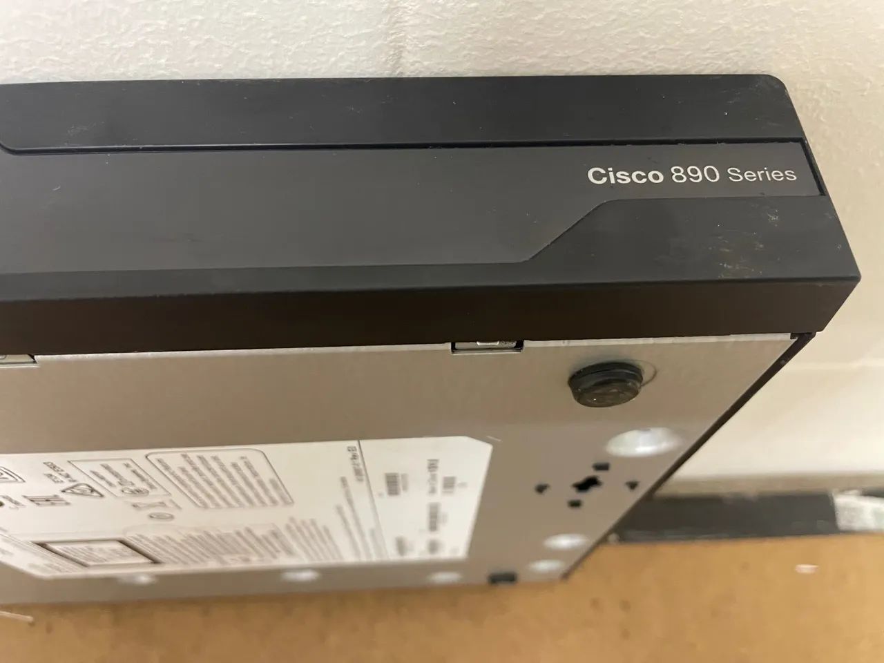 Roteador Cisco 890 Series - Foto 2