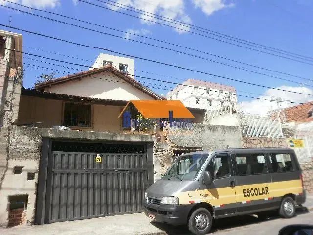 Terreno em Belo Horizonte, no bairro Nova Floresta, à venda.