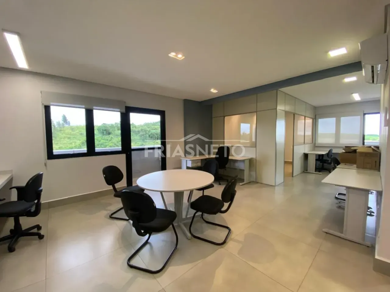 Salas Comerciais para alugar em Piracicaba no Reserva Jequitibá Offices