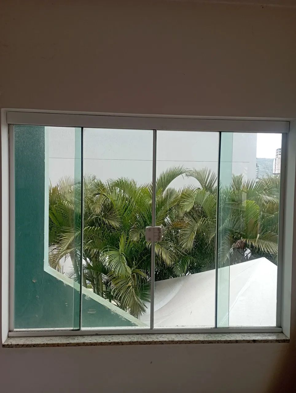 Janela de Blindex 64220045334915123