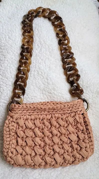 Bolsa de crochê com fio de malha  - Foto 2