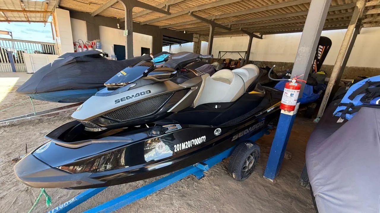 Jet ski  Sea-Doo GTX 155 - 2017 com  170 horas  - Foto 3