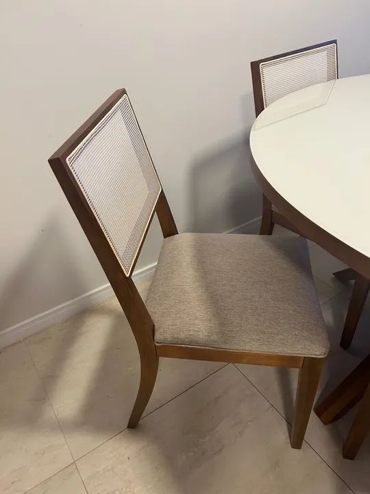 Mesa de Jantar Redonda com 6 Cadeiras - Foto 5