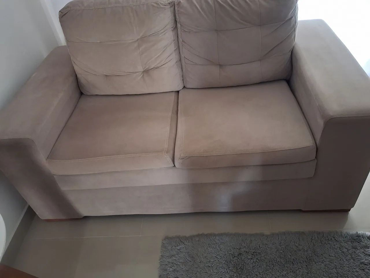 Sofá 2 lugares