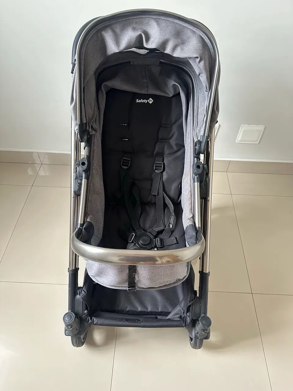 Carrinho de bebê Safety 1st