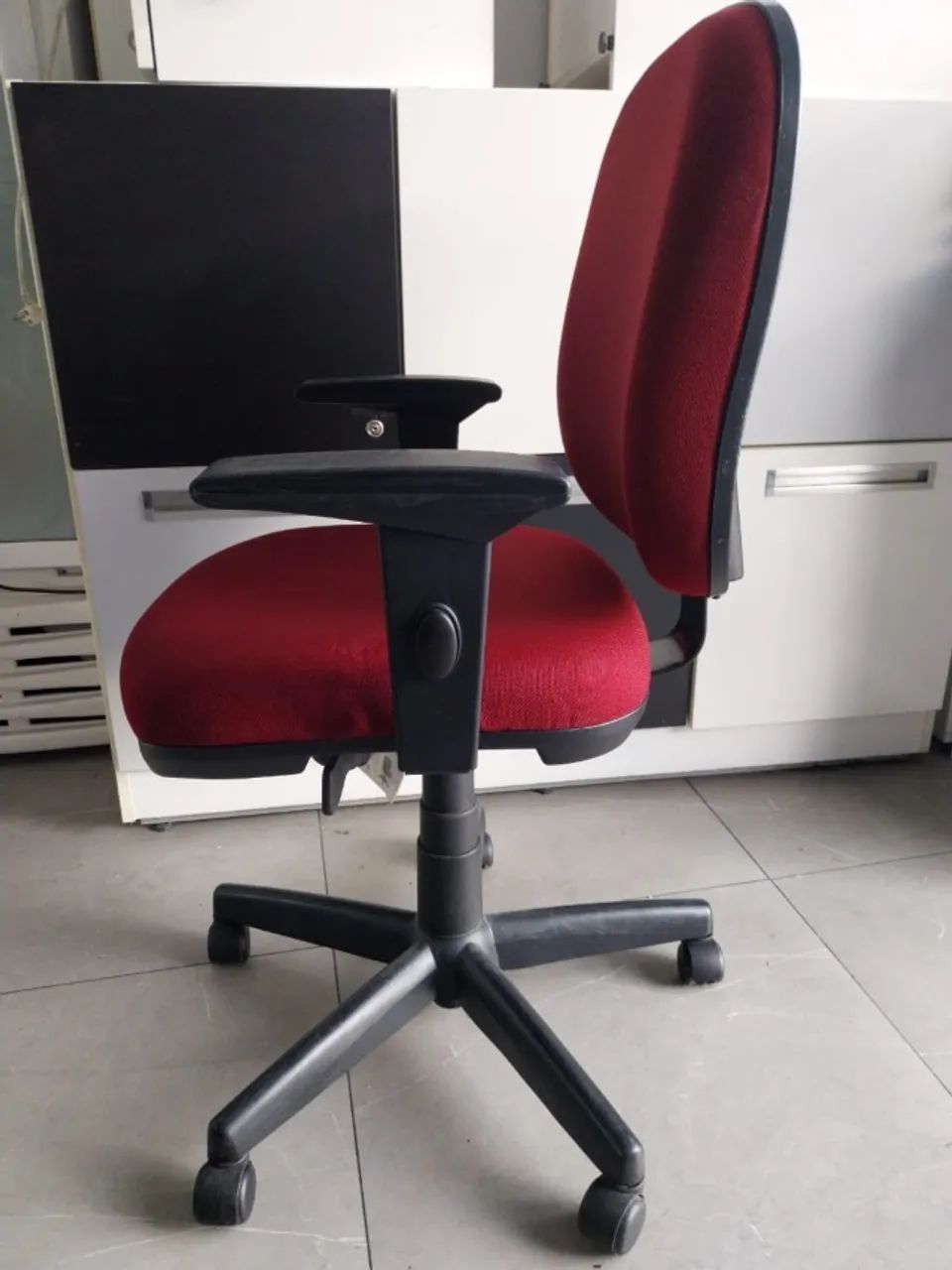 Cadeira Cavaletti Diretor Vermelha - Foto 4