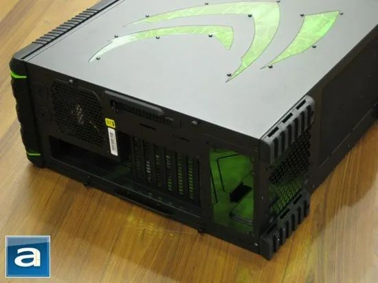 Gabinet Cooler Master Nvidea CM 690II - Advanced Nvídea Edition