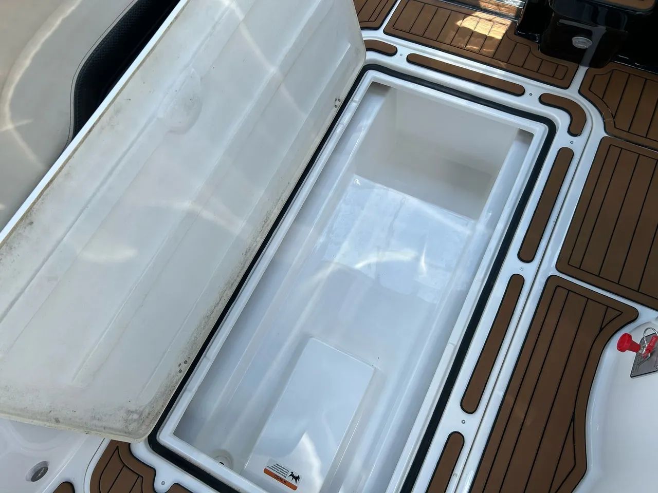 Focker 272 Gtc Black Edition - 2023 x1 Mercruiser 300 HP ñ Nx Triton Real Ventura Fs  - Foto 12