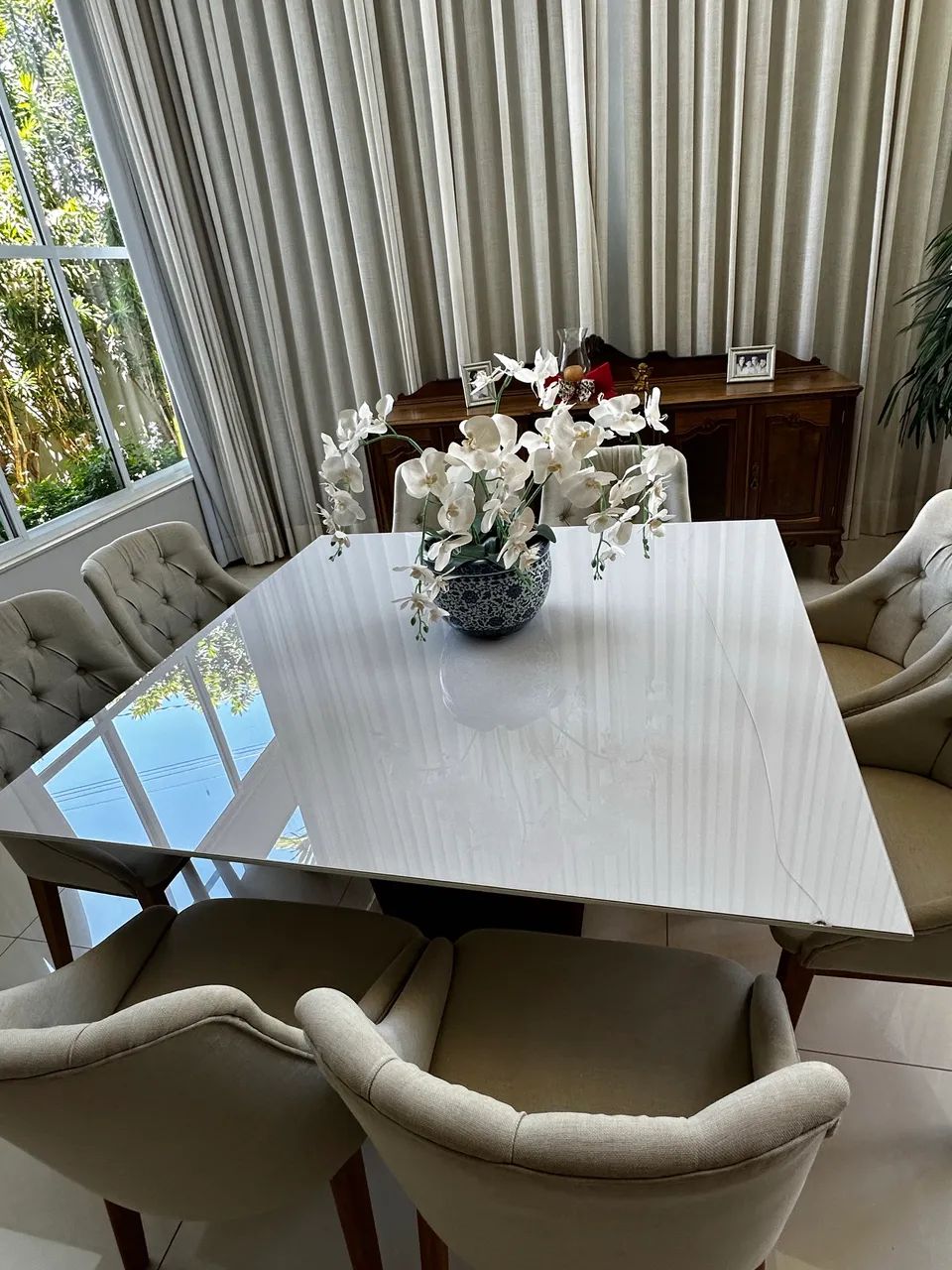 Vendo mesa de vidro (SOMENTE VENDAS, TEM QUE BUSCAR)