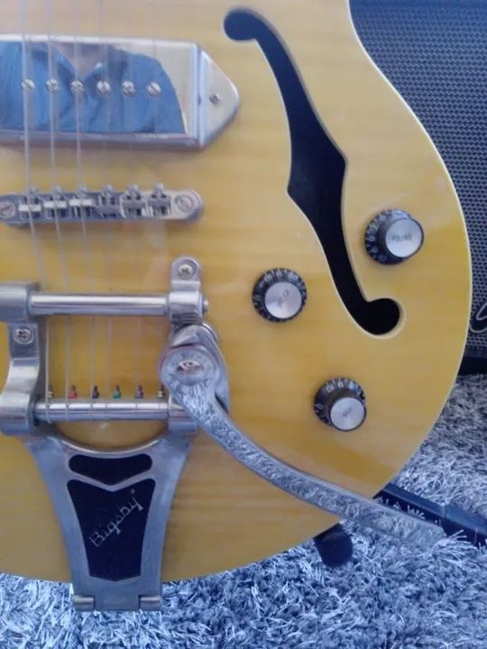 Guitarra Epiphone Wildkat AN (Art Nouveau) A mais barata da OLX (Aceito troca em bateria) - Foto 4