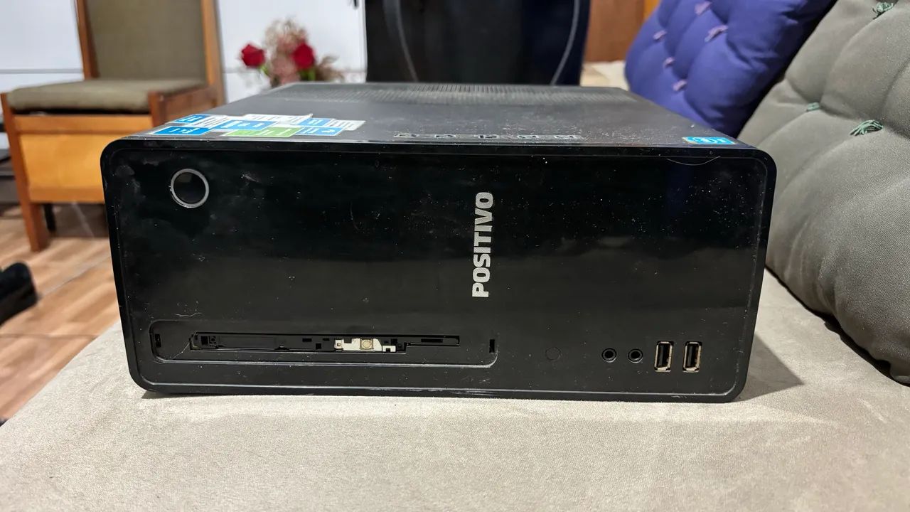 Vendo computador Positivo Stilo D3500,