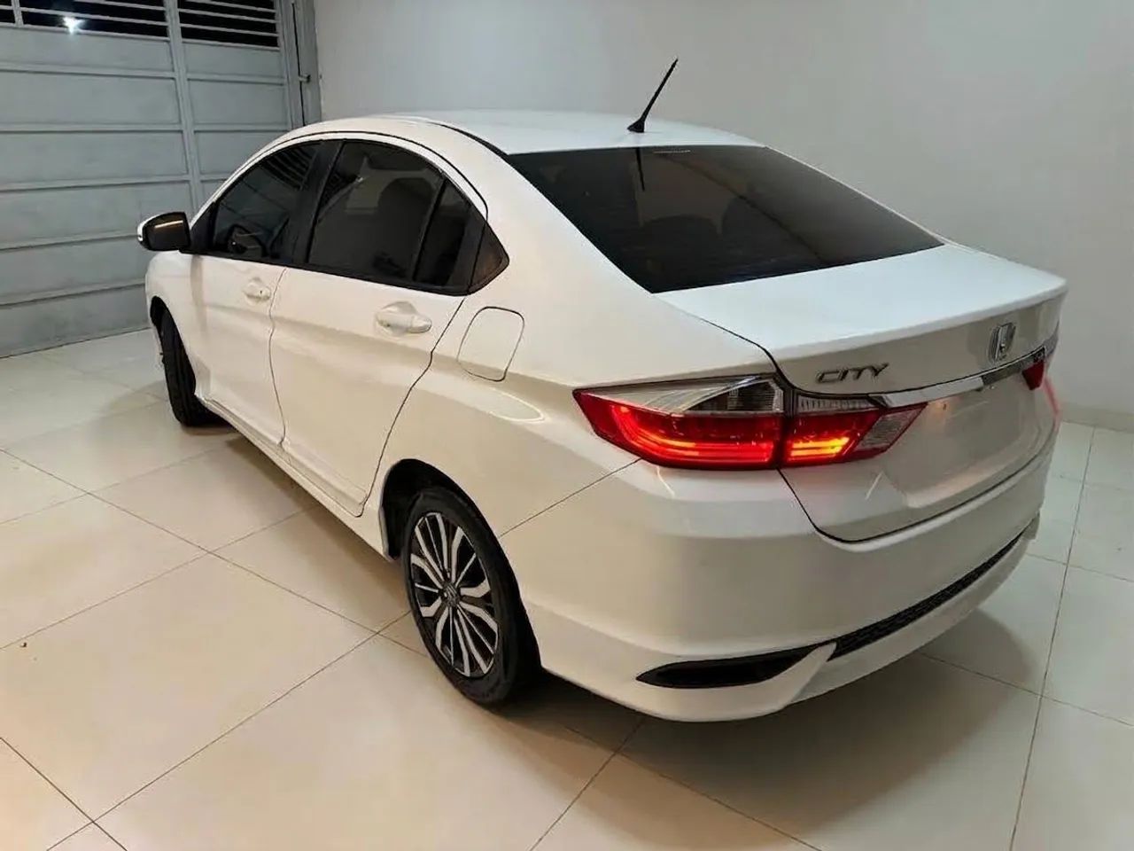 Honda City 1.5 EX 16V FLEX 4P AUTOMÁTICO 2018
