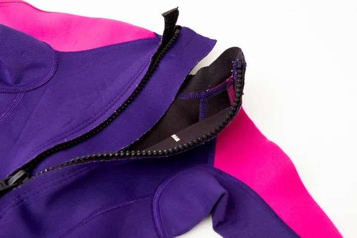 Roupa de neoprene olaian roxa e rosa - Foto 3