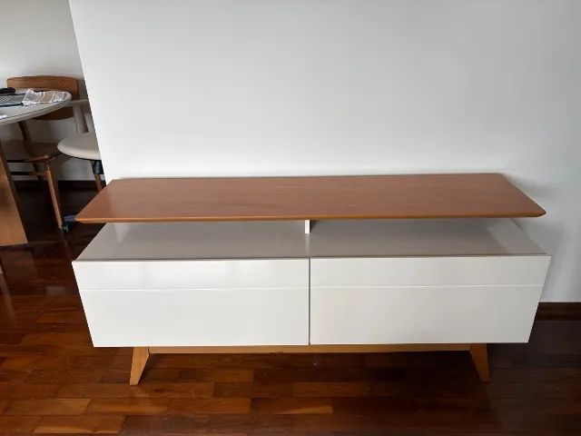 Rack cinamomo e branco