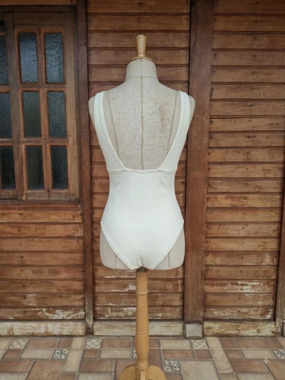 Maio off white com fivela- produto novo  - Foto 3