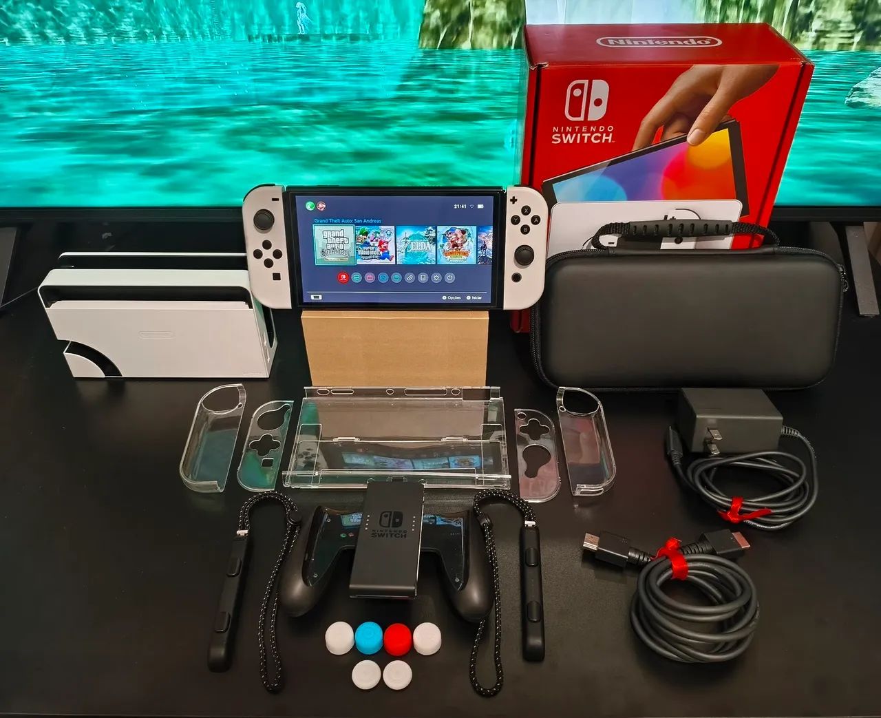 Nintendo Switch OLED Desbloqueado 64GB + MicroSD 256GB