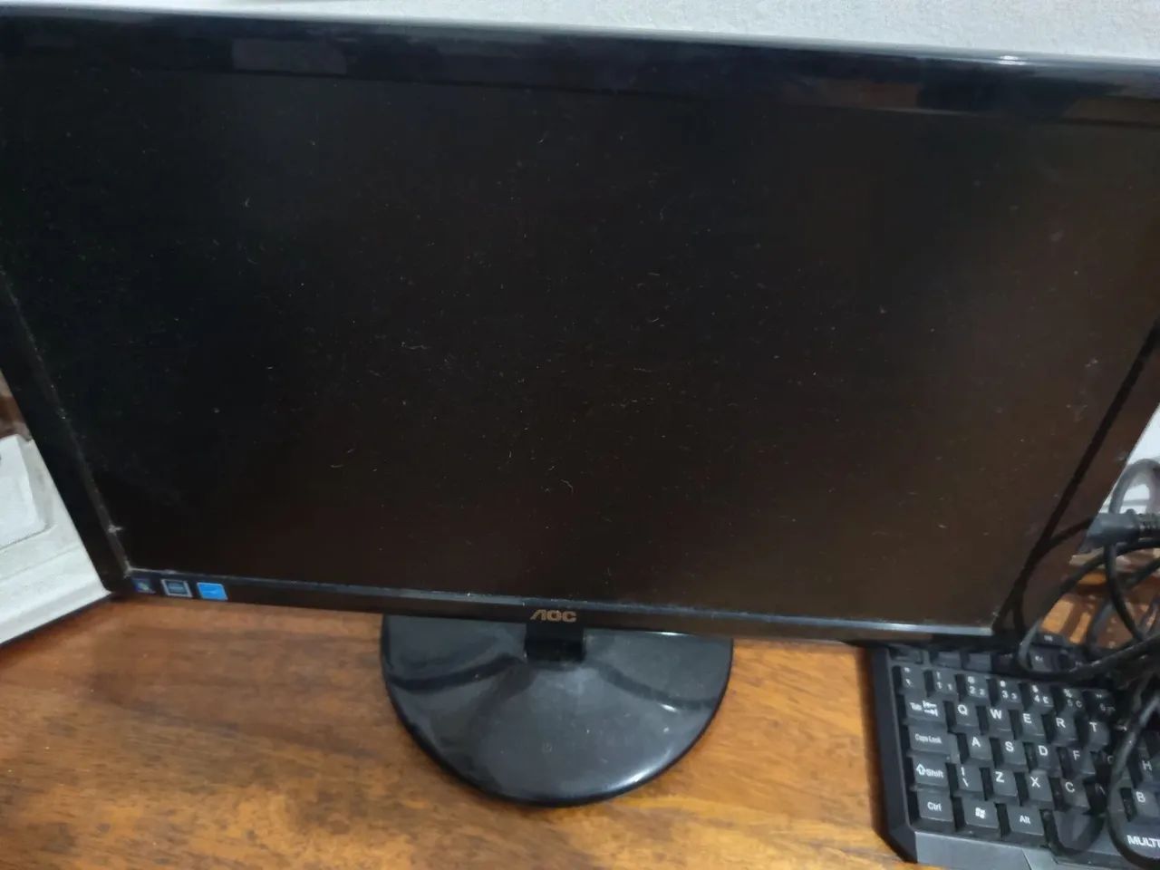 Monitor 18 polegadas 