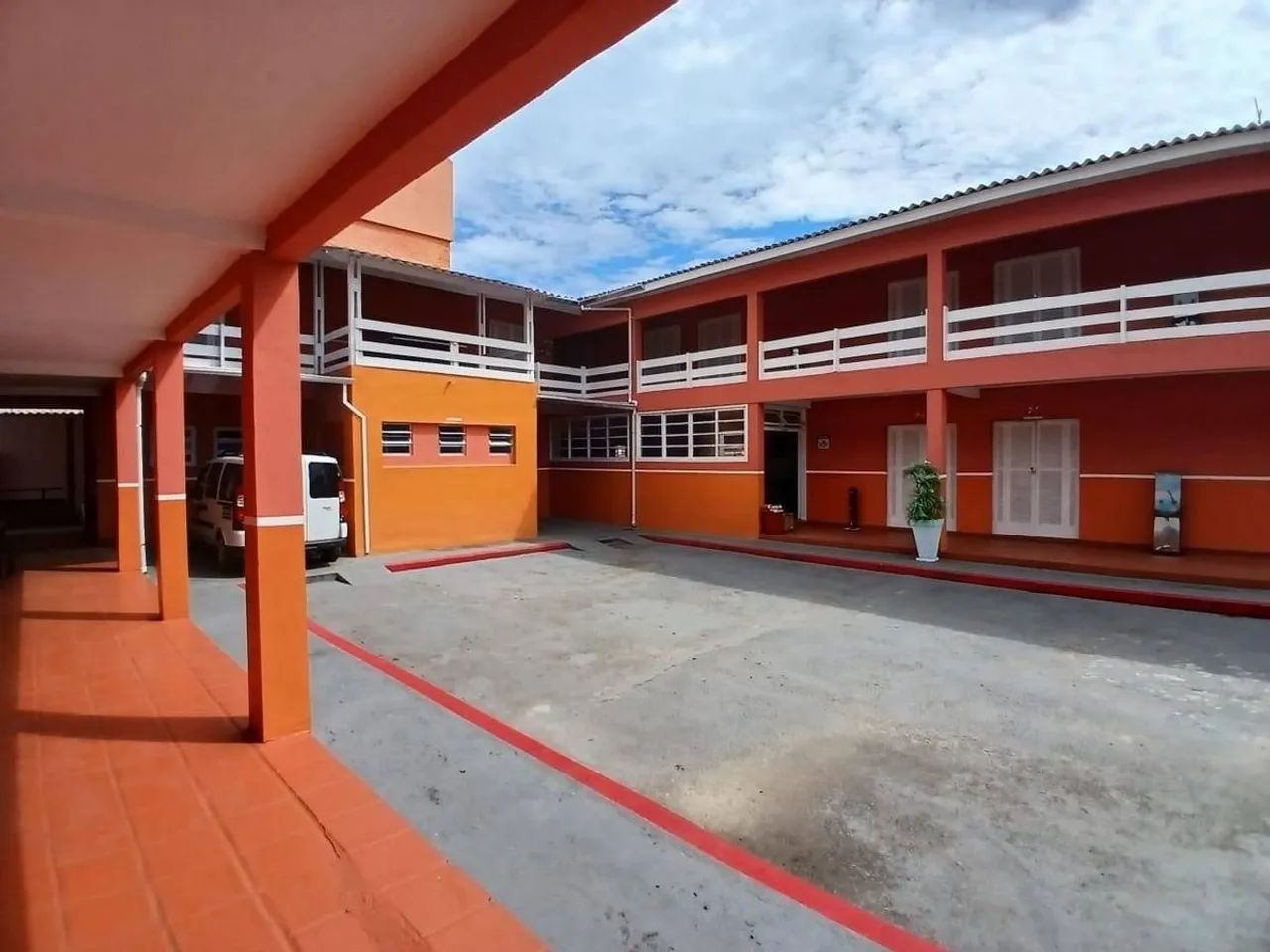 Hotel com 21 quartos à Venda, São Fernando - Itanhaém