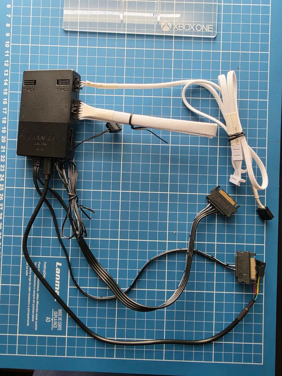 Controladora Lian Li Unifan ALV2 - Foto 3