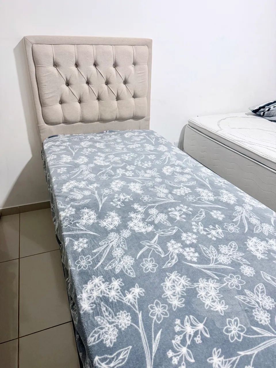 Cama de solteiro 