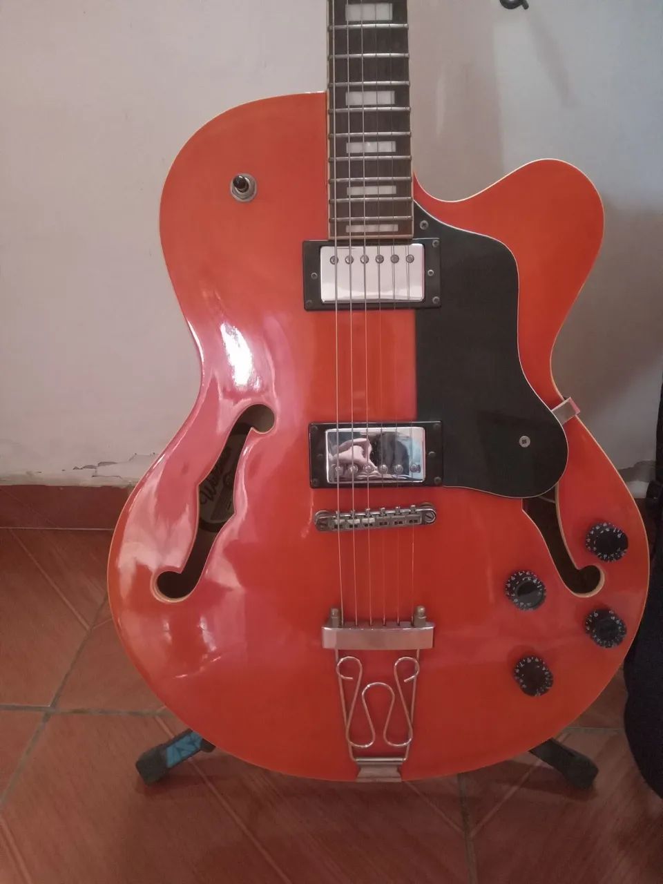 Guitarra Waldeman semi acústica com capa - Foto 2