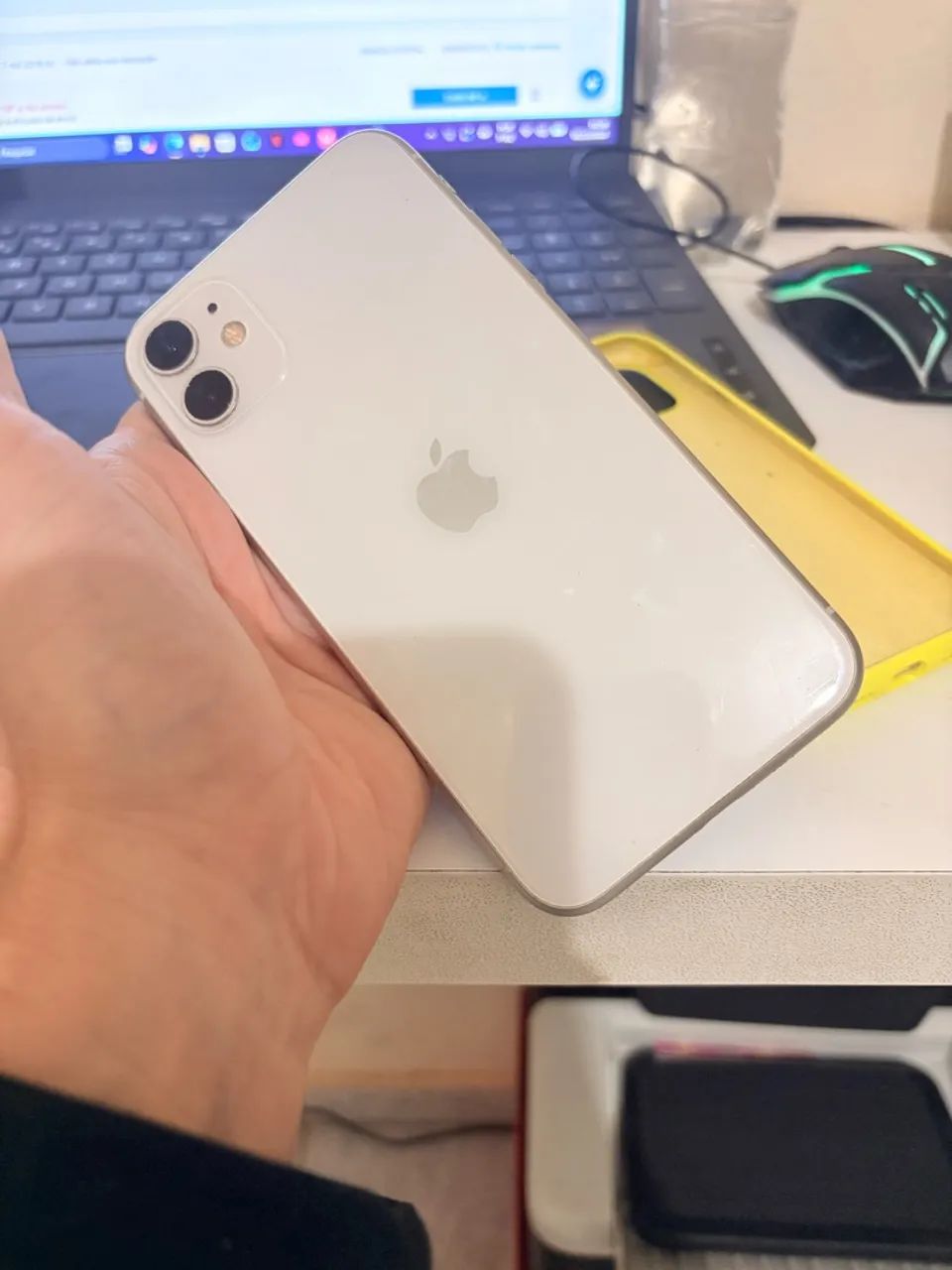 iPhone 11 64gb  - Foto 2