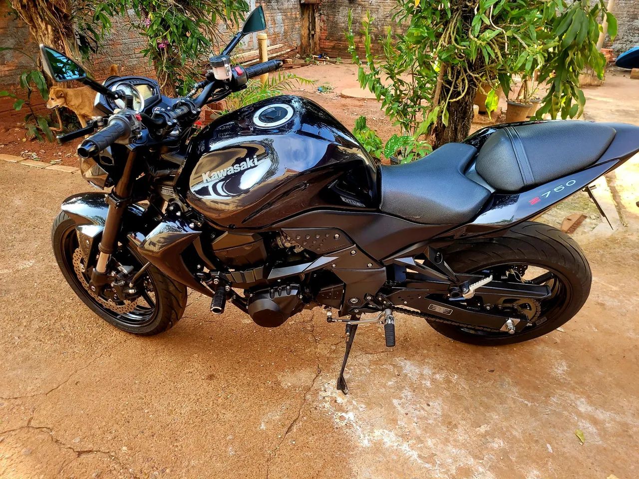 Kawasaki Z 750 - Foto 2