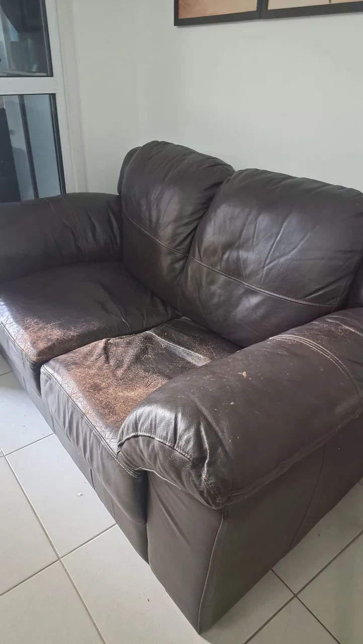 Sofá de Couro usado - Foto 4