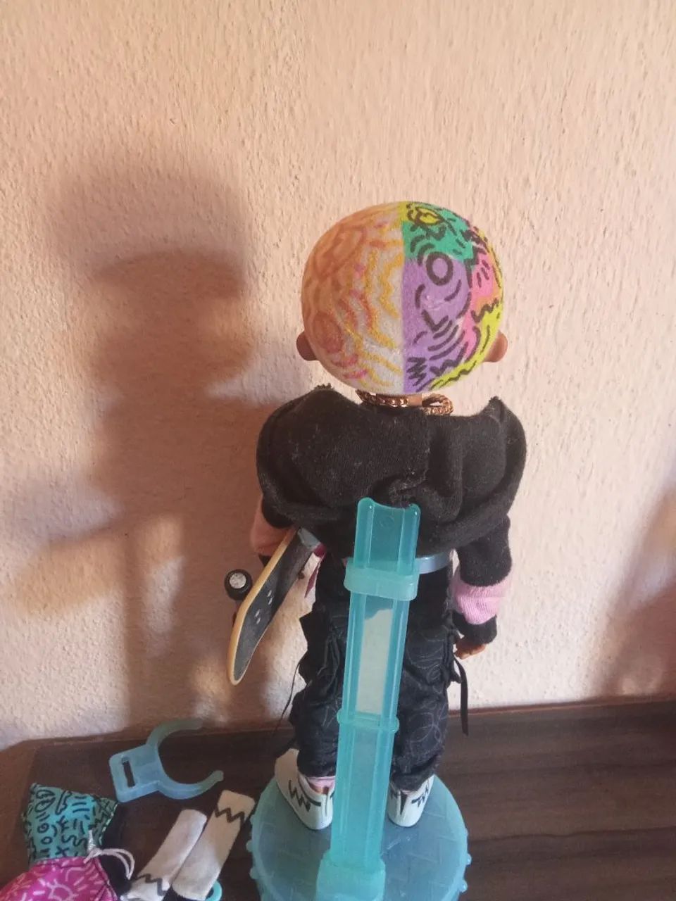 Boneco LOL omg cool leavy  - Foto 3