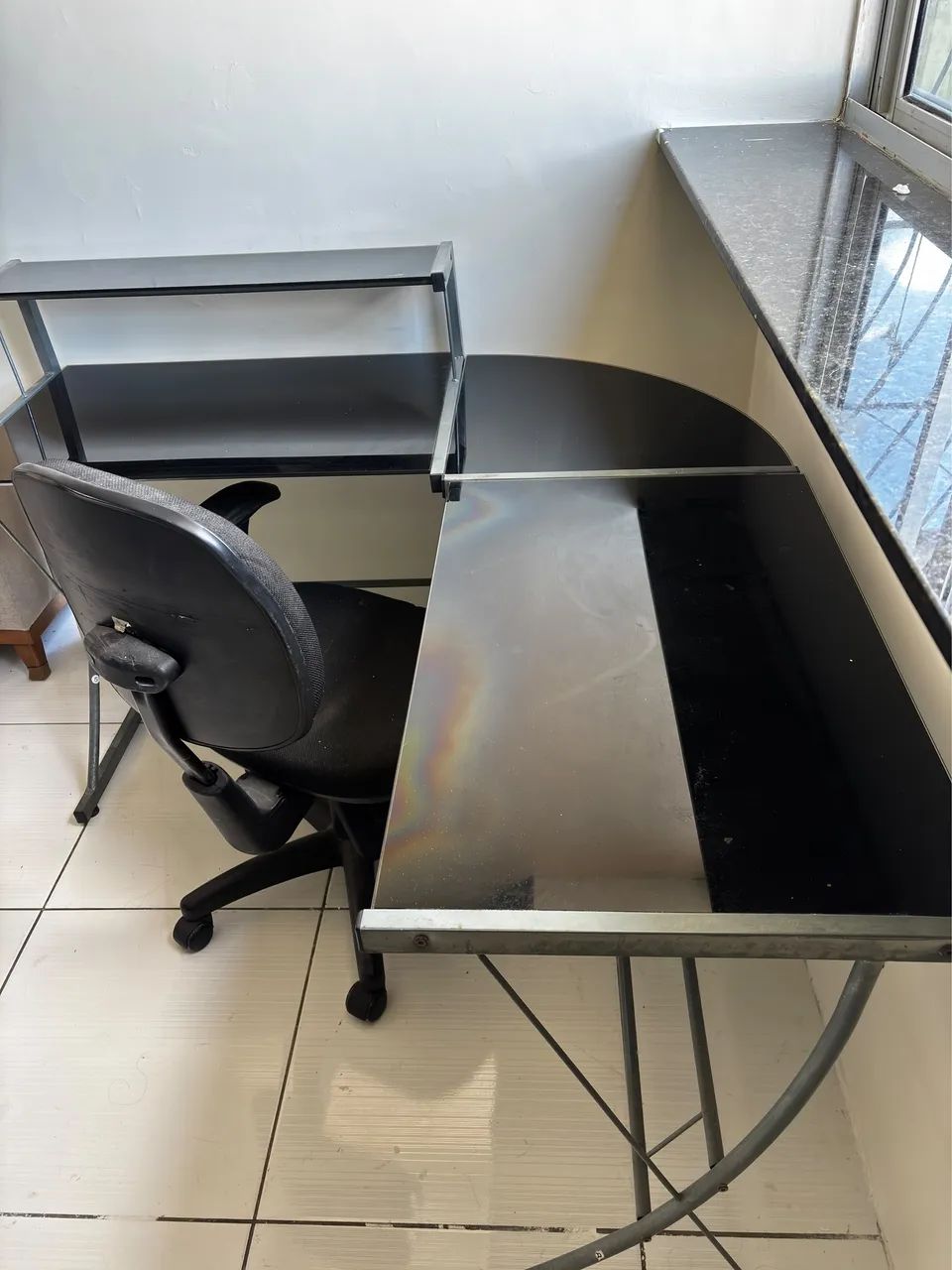 Mesa de vidro + cadeira de escritório  - Foto 5