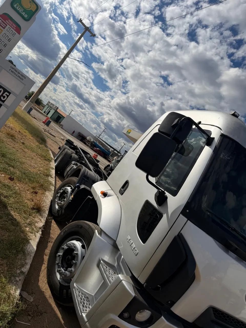 Caminhão Ford Cargo 2429 - Foto 2