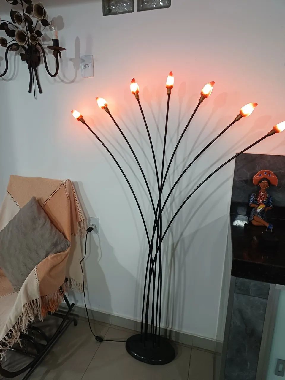 Luminária com 07 lâmpadas