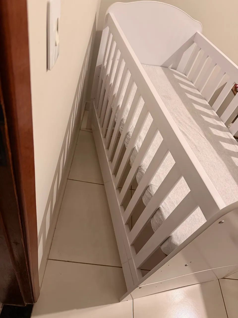Berço completo ( com colchão )
