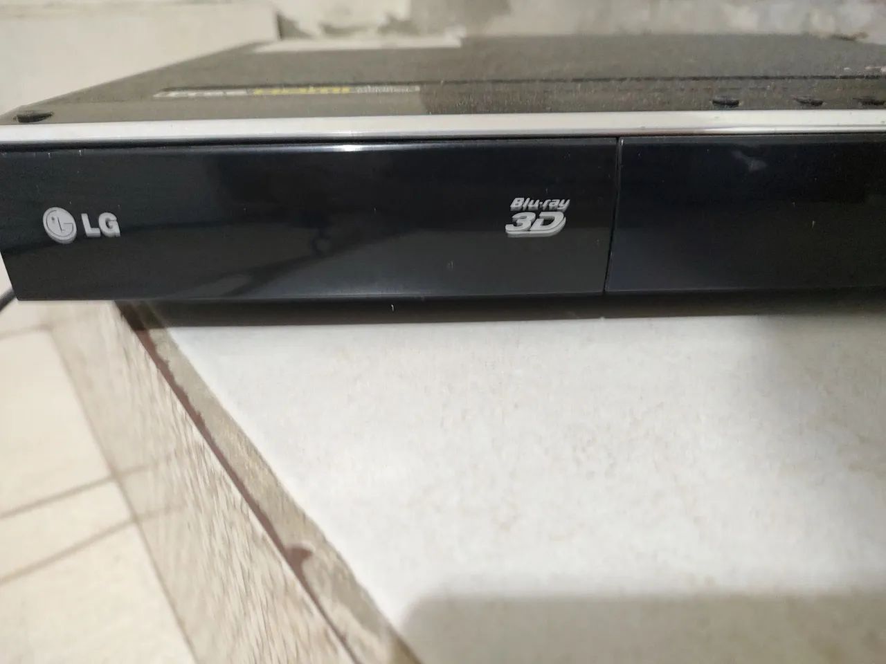 Home Theater Blu-Ray 3D LG (Defeito) Sem Caixas - Foto 2