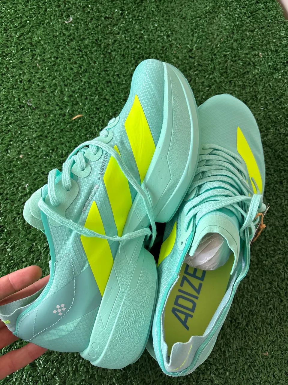 Tênis Adidas Adizero