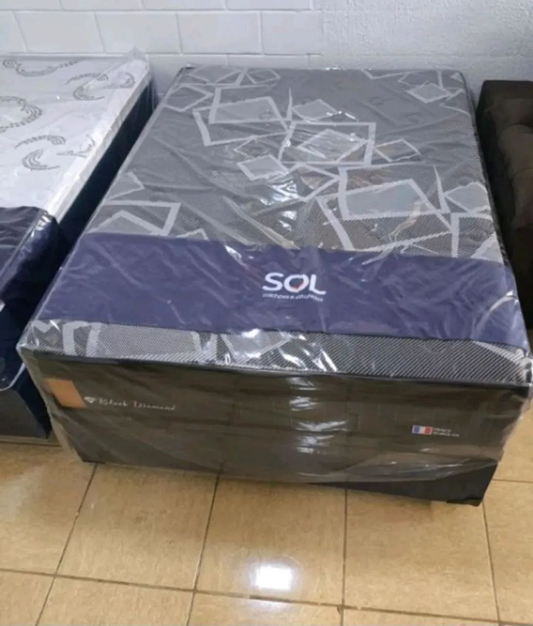 Promoção cama de casal Queem
