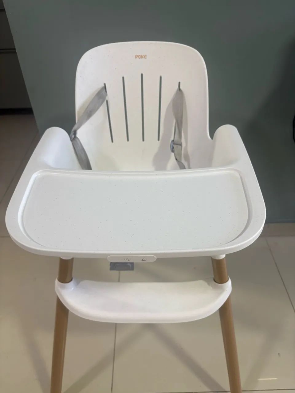Cadeirinha de alimentação 
