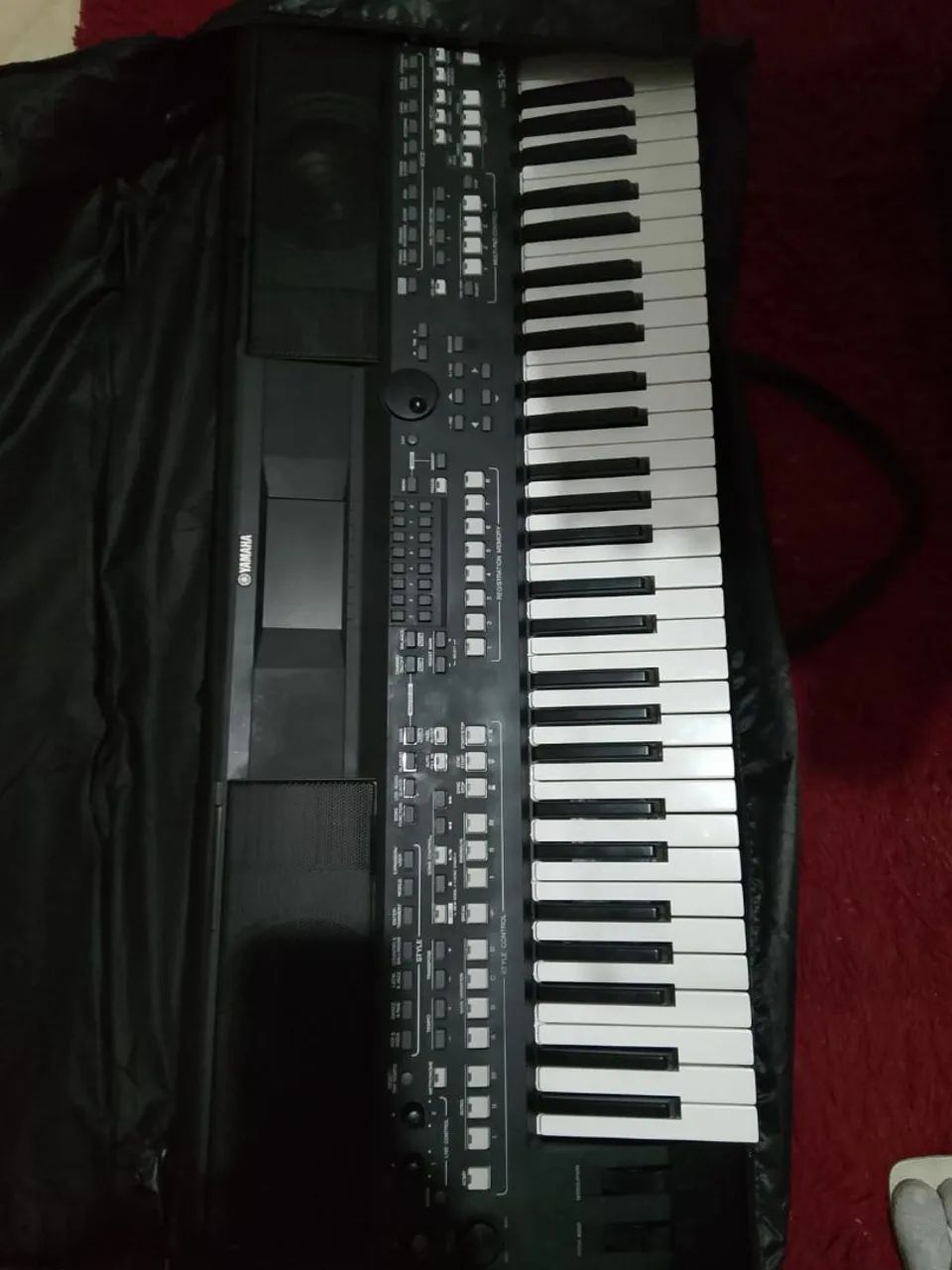 Vende-se um teclado 