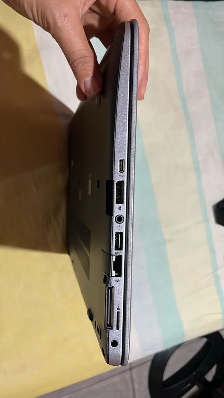 HP EliteBook 840 G3 - Foto 3