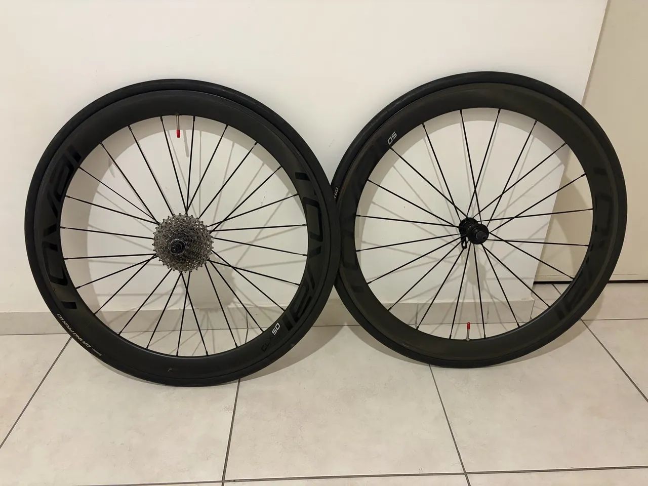 Roda. Carbono 50mm