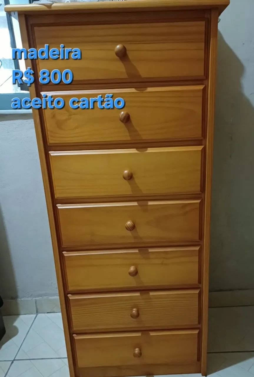 Comoda semi nova muito boa