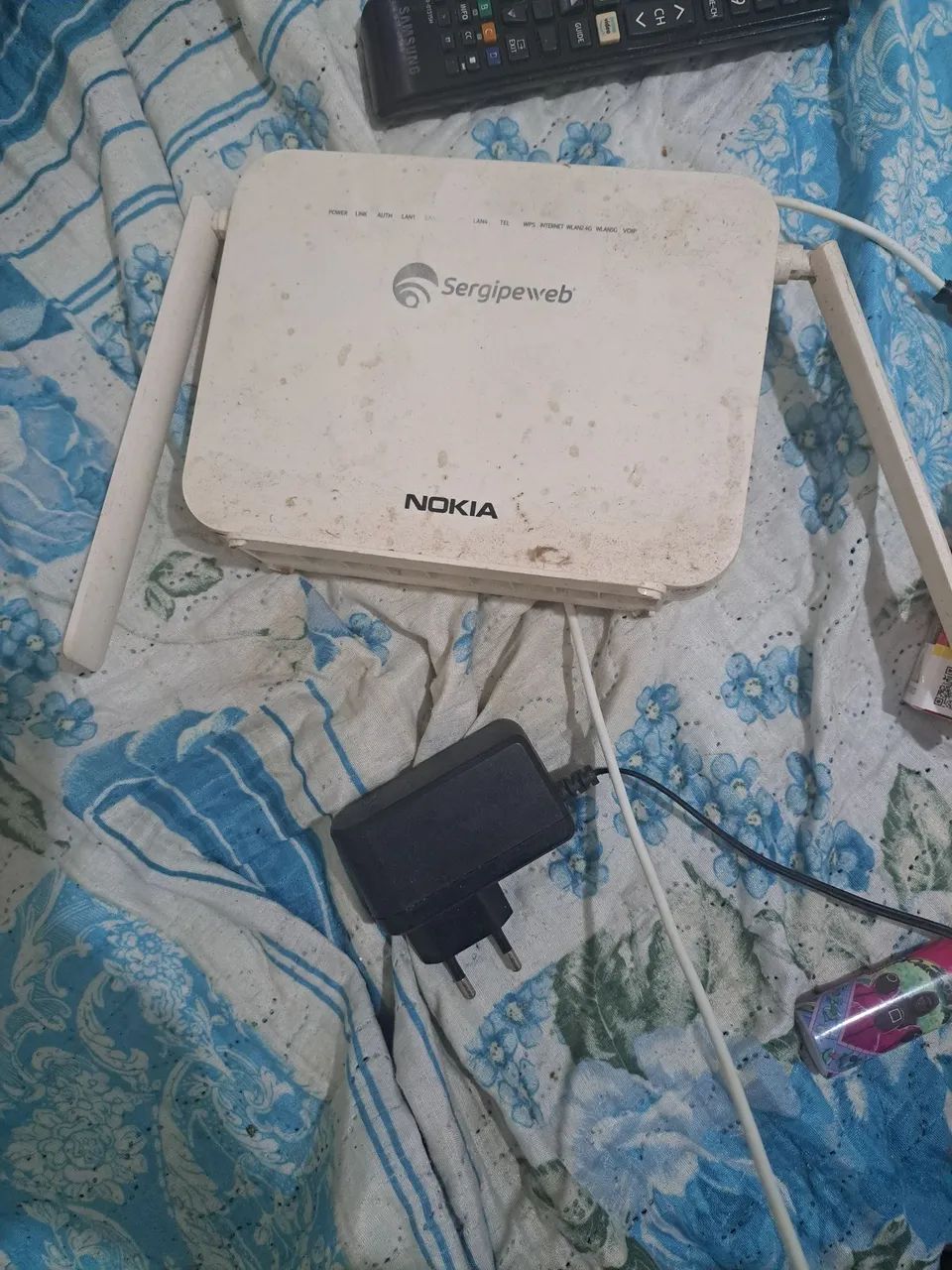Vendo roteador usado completo