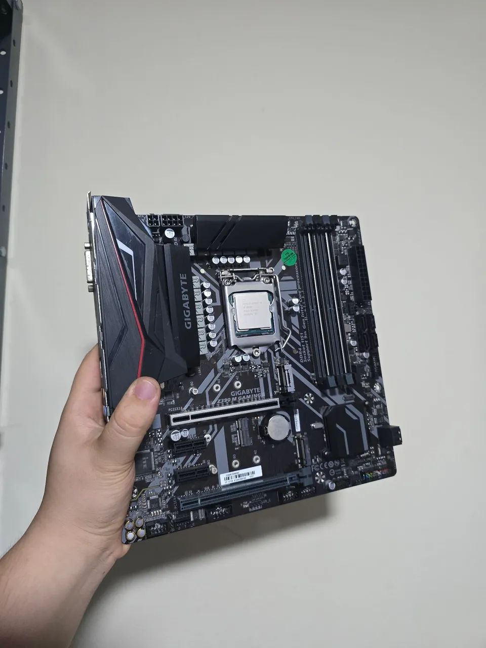 Kit i9 9900k + Z390M GIGABYTE - Peças de Hardware - Consolação