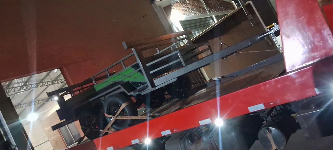Trucada, dois eixos. Reboques  - Foto 3