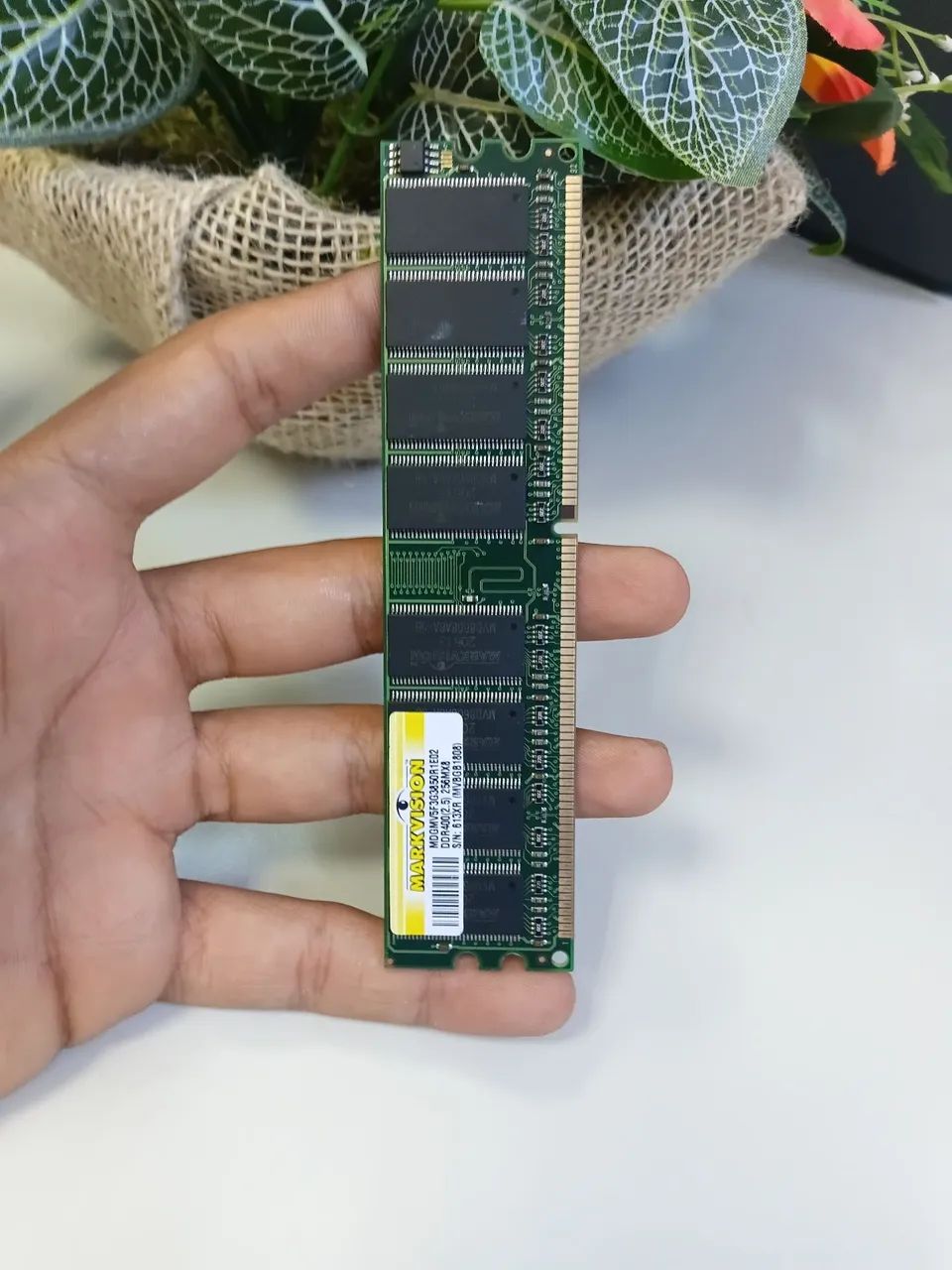 Ddr4 4gb não sei se ta funcionando - Foto 2