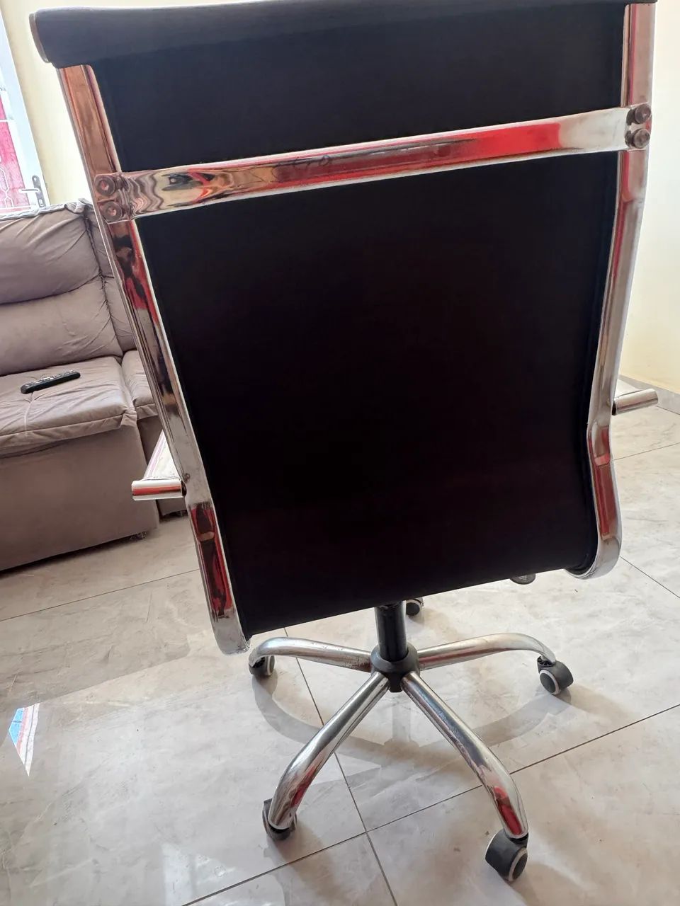 Cadeira executiva  - Foto 2